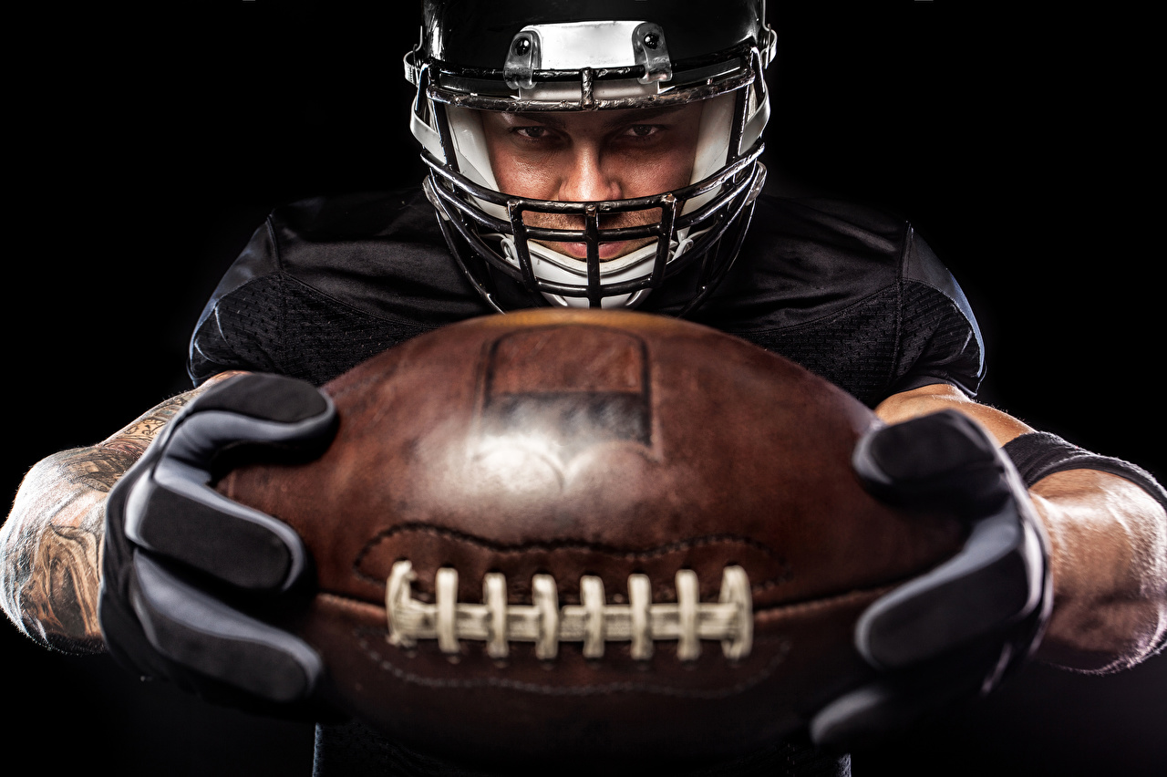 American_football_Men_Black_background_Uniform_556006_1280x852